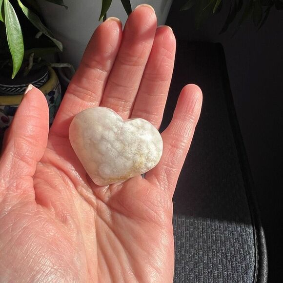 Flower Agate‎ Heart Carving (#10) - Picture 2 of 9